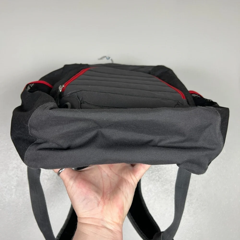 Oakley Backpack 5 Speed Pack Gray Red Travel Commute School‎ Work College